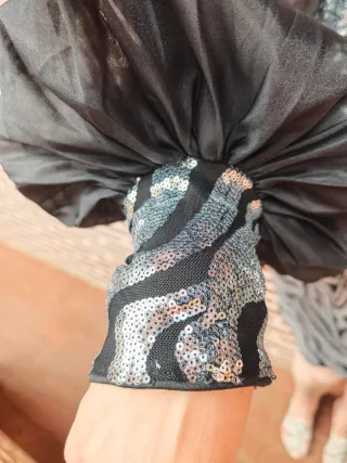 Vestido lentejuelas negro y plateado T46