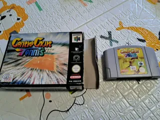 Nintendo 64 A con 2 controller e giochi