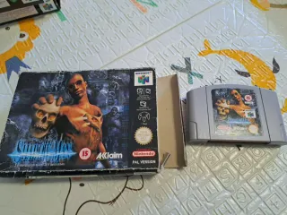 Nintendo 64 A con 2 controller e giochi