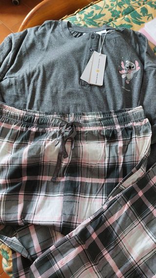 Pijama 100 algodón Lilo y Stich Licienci