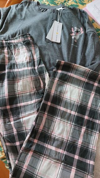 Pijama 100 algodón Lilo y Stich Licienci