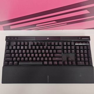 Teclado Alfanumérico Corsair K70 Pro Rgb