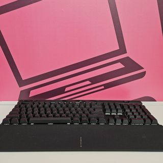 Teclado Alfanumérico Corsair K70 Pro Rgb