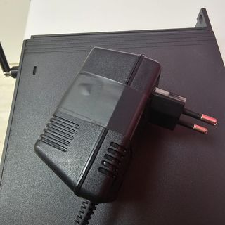 Pinza Microfono + Receptor Sennheiser Em 1031-u