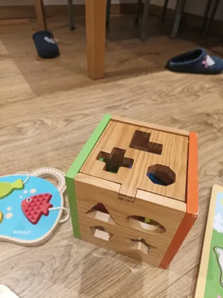 Puzzle madera y Montessori