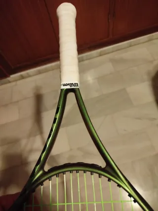 Raqueta Wilson Blade V8. 265grs.