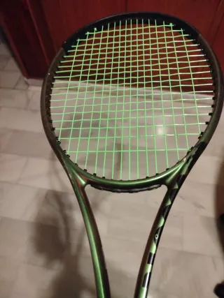 Raqueta Wilson Blade V8. 265grs.