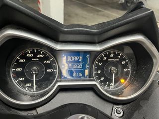 Yamaha XMAX 300 Negra Impecable