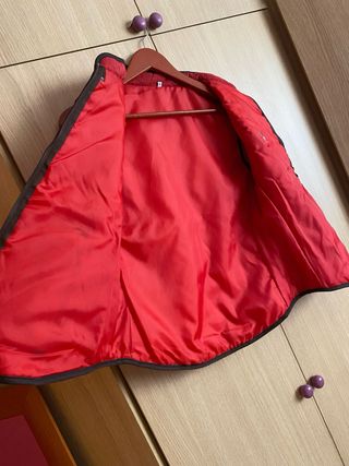 Chaleco acolchado rojo