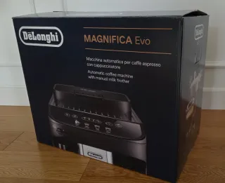 Cafetera DeLonghi Magnifica Evo