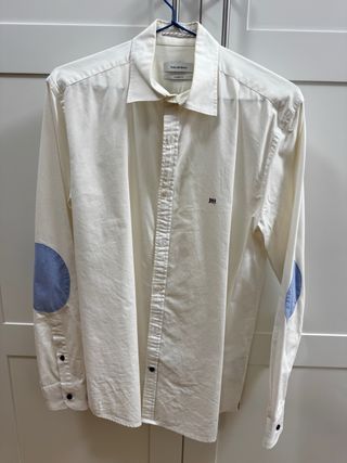 Camisa Pedro del Hierro blanca con parches