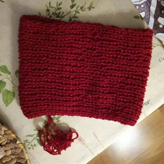 Buff cuello lana abrigo granate artesanal