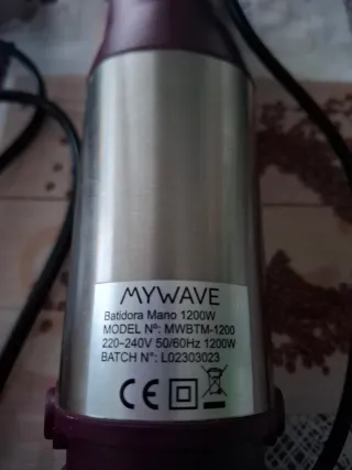 Batidora de mano Mywave con accesorios