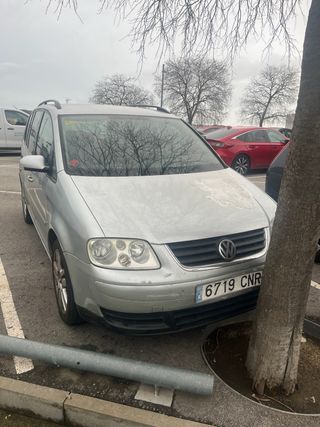 Volkswagen Touran 7 plazas 2.0 tdi