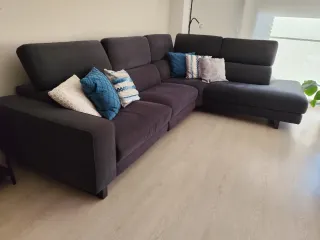 Sofá modular chenilla y tela gris con motor