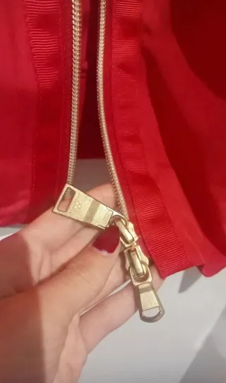 Cazadora Peuterey roja fina