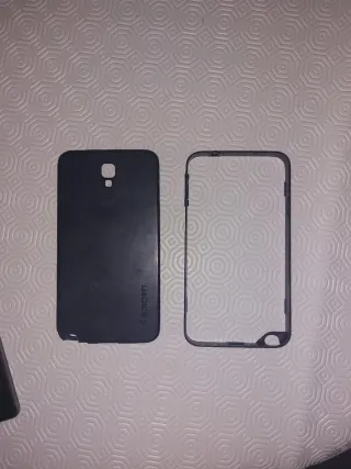 Spigen Cover Samsung Note 3 Neo + 6 Protezioni