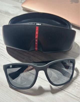 Gafas de sol Prada Negras y Grises