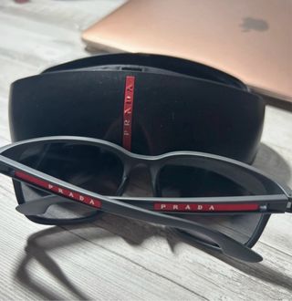 Gafas de sol Prada Negras y Grises