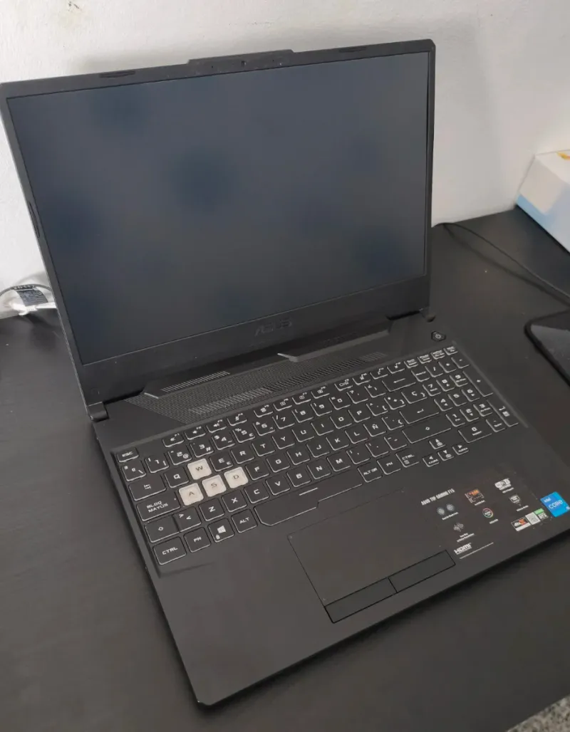 Asus Tuf Gaming F15 afbeelding 2