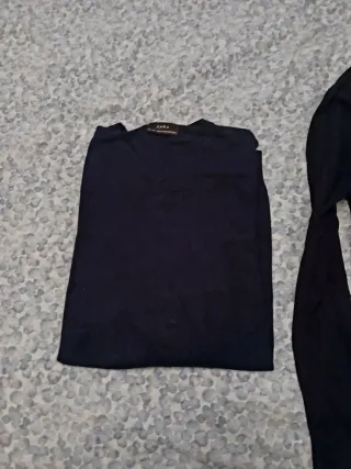 2 Jerséis Zara Negro y Azul Pico