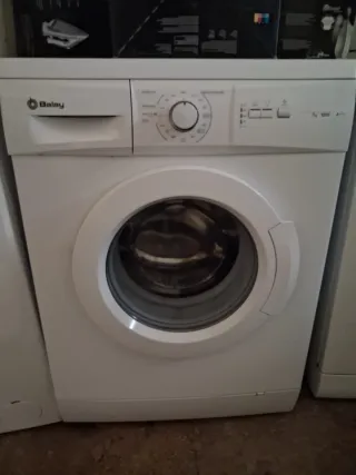 Lavadora Balay 7kg 1000rpm