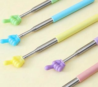 Punteros retráctiles con forma de mano