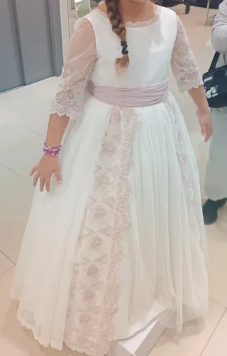 Vestido de comunión blanco y rosa año 2025