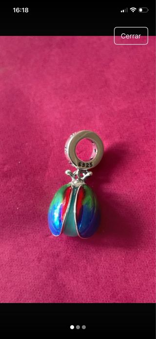 charm plata S925 mariquita esmaltado multicolor