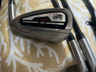 Medio juego palos golf Boston Golf