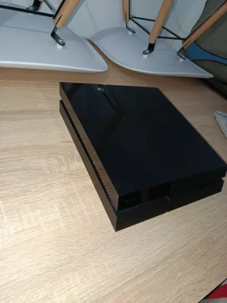 Consola PlayStation 4 Negra