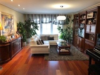 Librería Cerezo Español Mobiliario Zaragoza