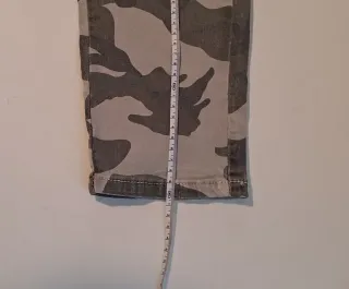 Pantaloni camouflage tg. L