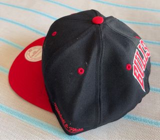 Gorra Mitchell & Ness Chicago Bulls.