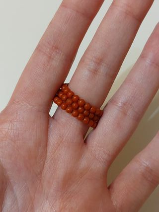 Anello corallo arancione e argento