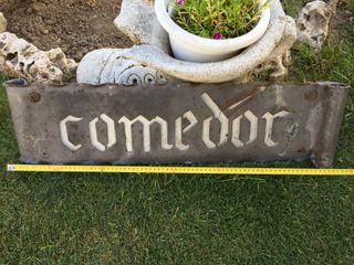 Cartel Comedor estilo medieval metálico