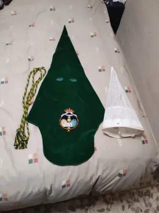 Túnica Nazareno Hermandad Redención (Virgen).