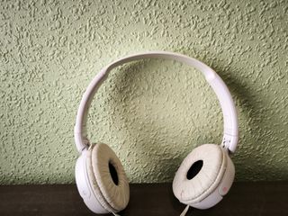Auriculares Sony MDR-ZX110 Blancos