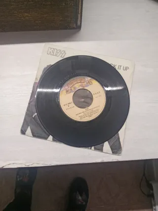 Vinilo Kiss Lick It Up