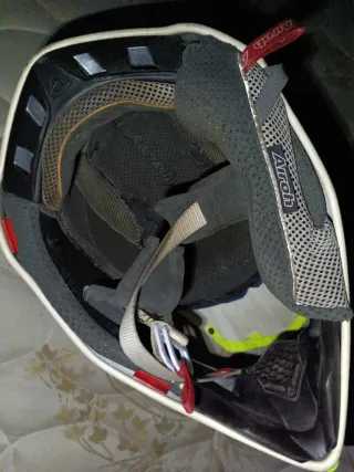 Casco Motocross Airoh Six Days + gafas Shiro