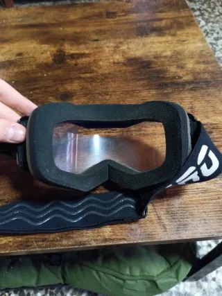 Casco Motocross Airoh Six Days + gafas Shiro