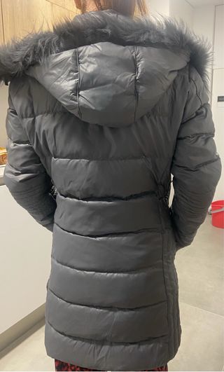 Abrigo Calvin Klein gris talla 38