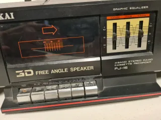 Radiocasete Akai PJ-15