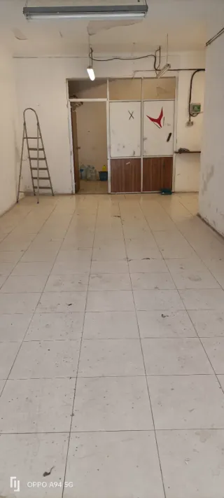 Local Comercial con muchas posibilidades