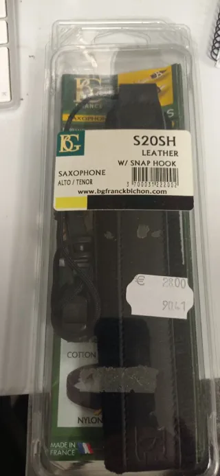 Correa Saxofón Alto/Tenor Negra S20SH BG