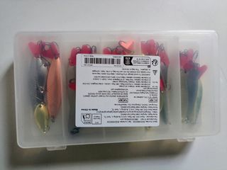 20 Cucharas de Pesca con Caja