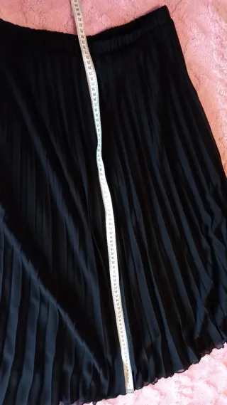 Falda larga plisada negra Primark