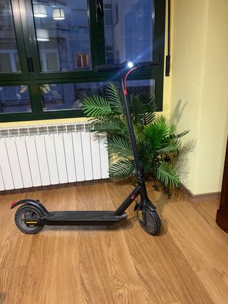 Patinete eléctrico casi nuevo