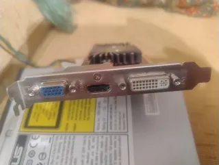 Tarjeta Gráfica ASUS