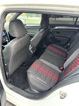 VOLKSWAGEN GOLF GTI TCR